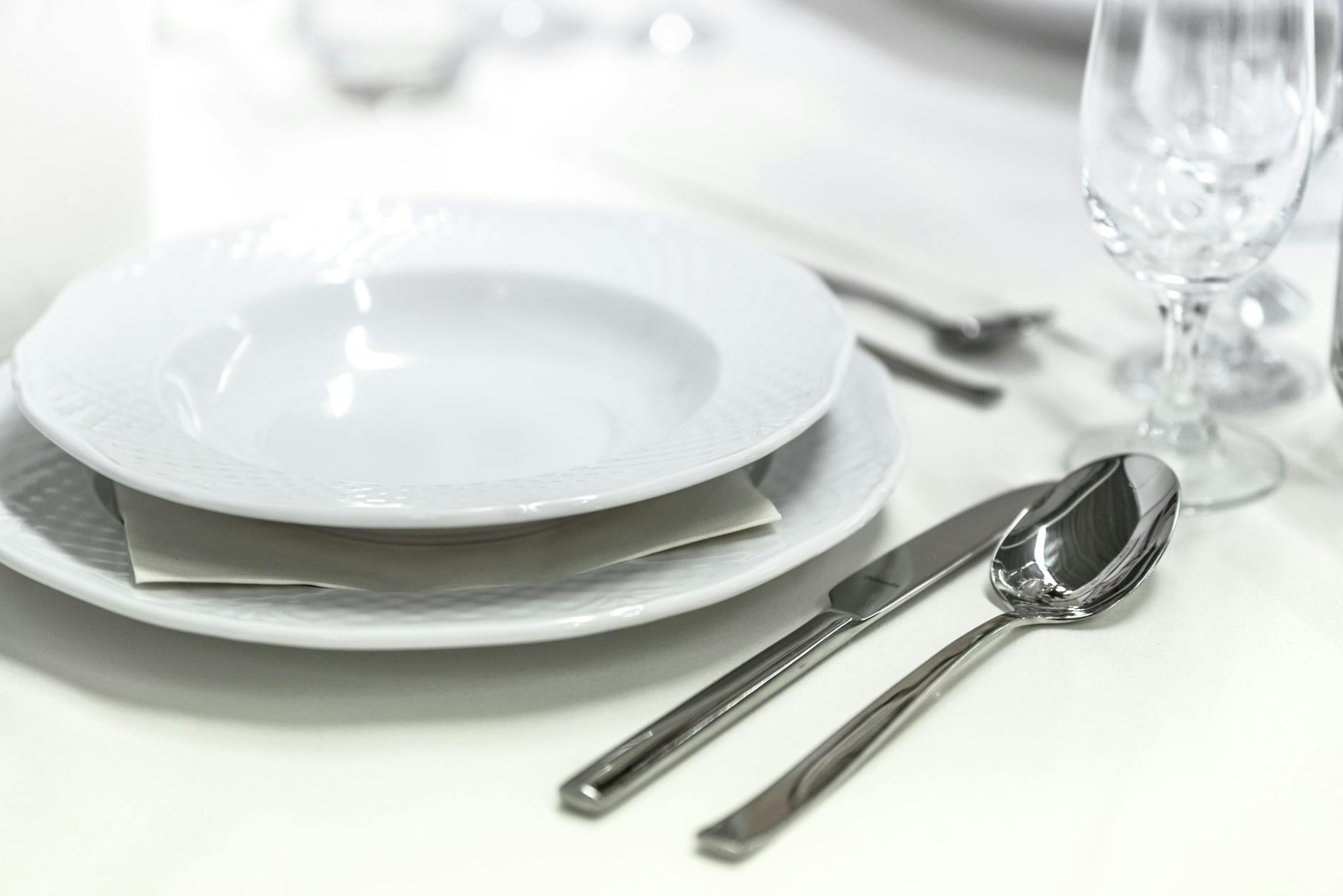 Italian Tableware Vocabulary: Useful Words to Know